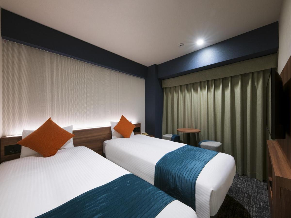 Hotel Villa Fontaine Tokyo-Ueno Okachimachi Kültér fotó
